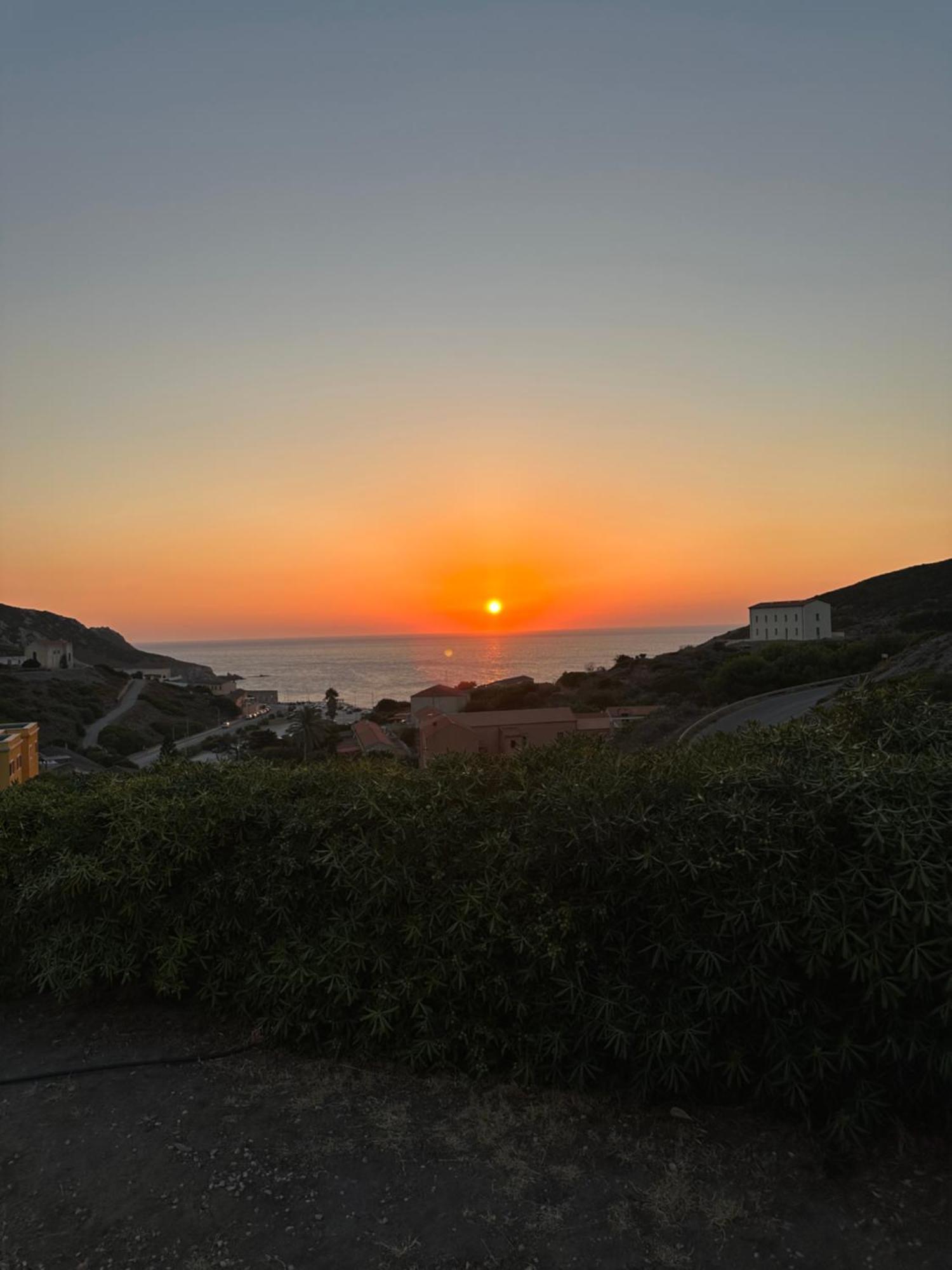 B&B Calata Di Soli Miniera dellʼArgentiera Εξωτερικό φωτογραφία
