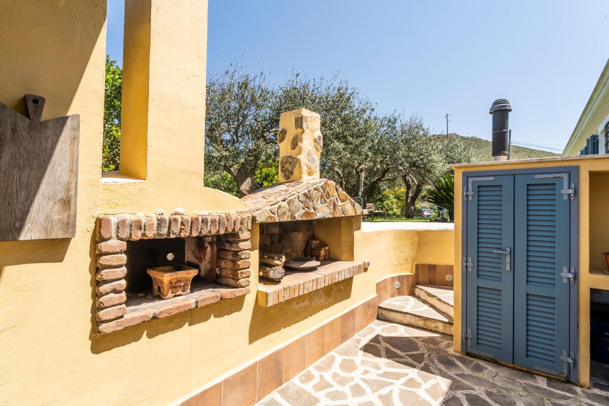 B&B Calata Di Soli Miniera dellʼArgentiera Εξωτερικό φωτογραφία